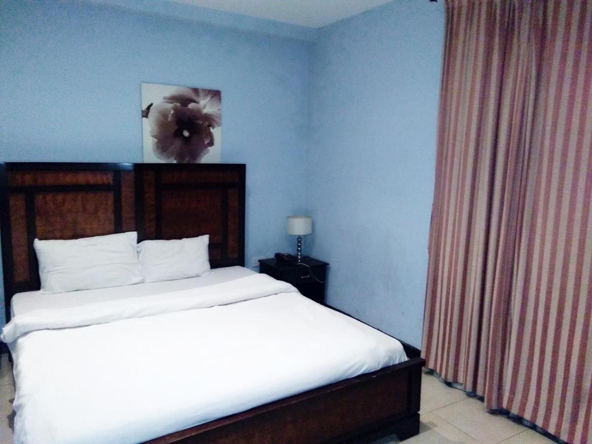 Bahrain Plaza Hotel Manáma Kültér fotó